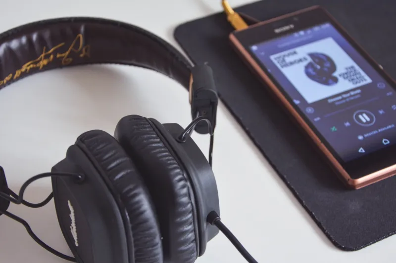 Your Playlist Doesn't Know You Anymore — And It's Honestly Kind of Rude